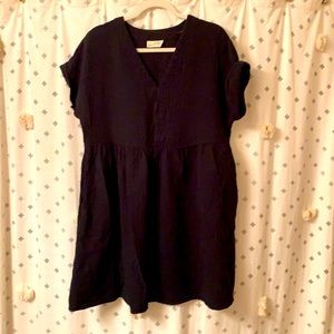 Universal thread black dress w/pockets XL